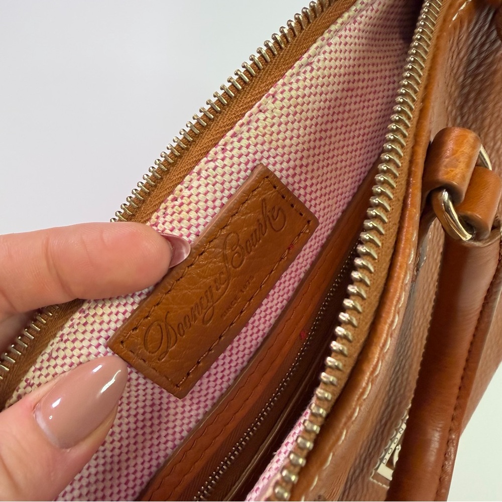 Dooney & Bourke Vintage Pebbled Tan Leather Handbag Y2K Preppy Quiet Luxury Zip - Picture 7 of 13